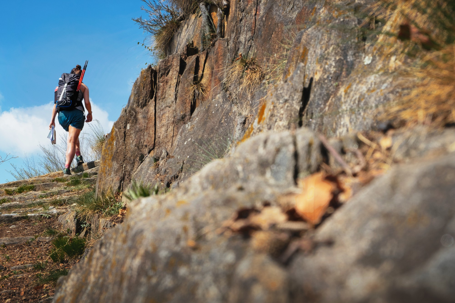 Wandern auf Sizilien entlang der Küste der Riserva dello Zingaro